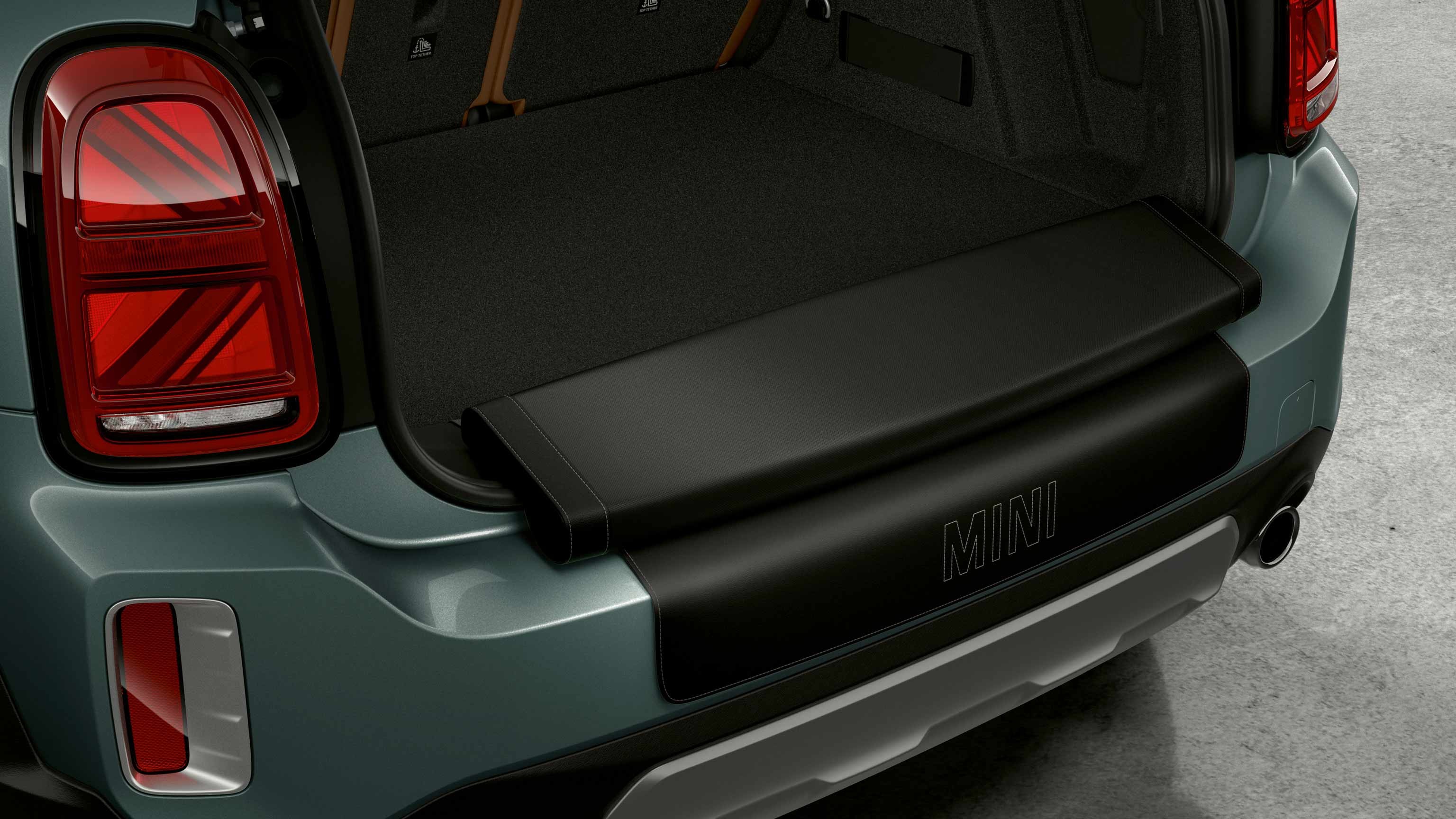 MINI Countryman F60 – piknik klupa – na izvlačenje